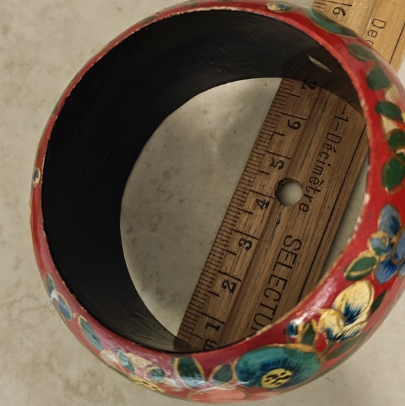 Hand-Painted Red Floral Chunky Bangle Bracelet - Picture 6 of 12